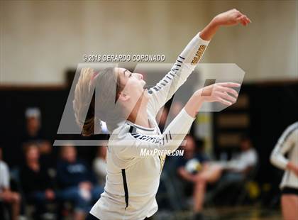 Thumbnail 2 in Archbishop Mitty vs. Oak Ridge (Stockton Classic) photogallery.