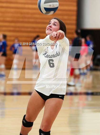 Thumbnail 3 in Archbishop Mitty vs. Oak Ridge (Stockton Classic) photogallery.