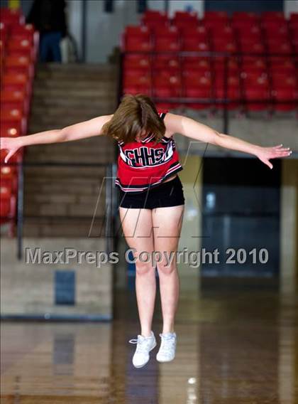 Thumbnail 1 in Midland vs. Cedar Hill (Texas UIL 5A Region 1 Semifinal) photogallery.