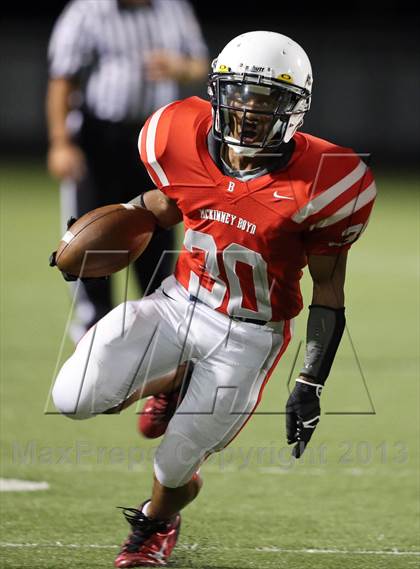 Thumbnail 3 in Boyd vs Plano West photogallery.