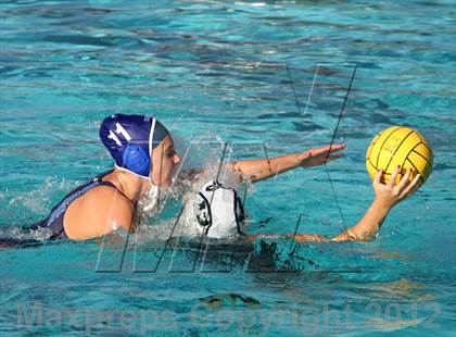 Thumbnail 3 in Acalanes vs St. Mary's (Davis Fall Classic) photogallery.