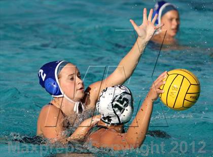 Thumbnail 3 in Acalanes vs St. Mary's (Davis Fall Classic) photogallery.