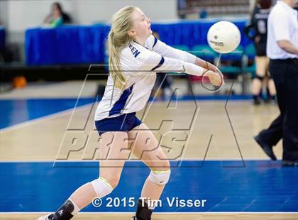 Thumbnail 1 in Montrose vs. Evergreen (CHSAA 4A Playoff) photogallery.