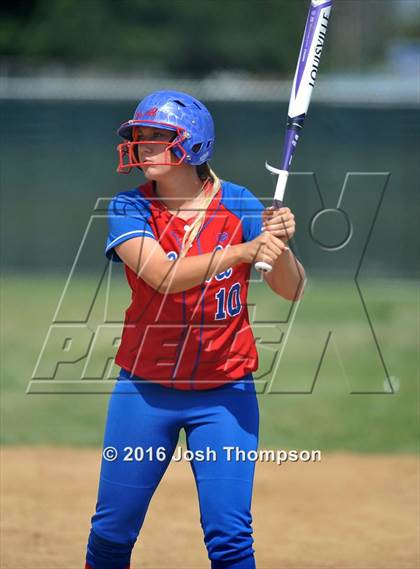 Thumbnail 2 in Los Alamitos vs. Chino photogallery.