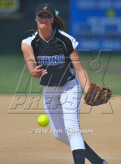 Thumbnail 1 in Los Alamitos vs. Chino photogallery.