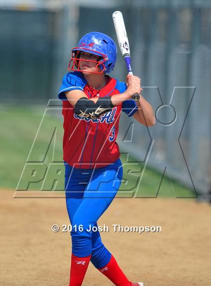 Thumbnail 3 in Los Alamitos vs. Chino photogallery.