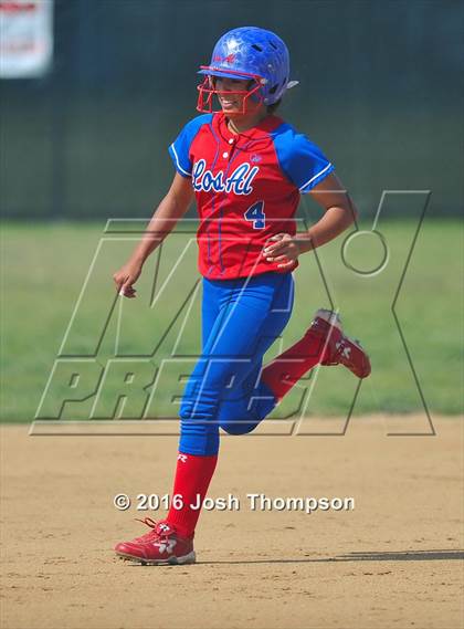 Thumbnail 2 in Los Alamitos vs. Chino photogallery.