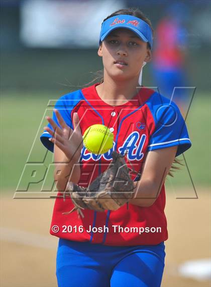 Thumbnail 3 in Los Alamitos vs. Chino photogallery.