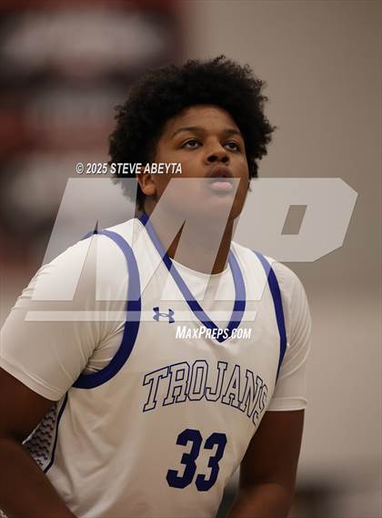 Thumbnail 3 in Douglas County vs Fountain-Fort Carson (Titan-Raptor Classic) photogallery.