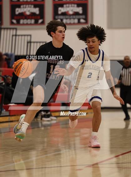Thumbnail 2 in Douglas County vs Fountain-Fort Carson (Titan-Raptor Classic) photogallery.