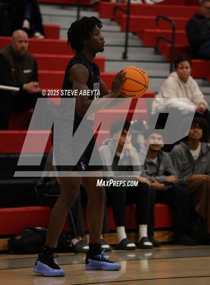 Thumbnail 1 in Douglas County vs Fountain-Fort Carson (Titan-Raptor Classic) photogallery.