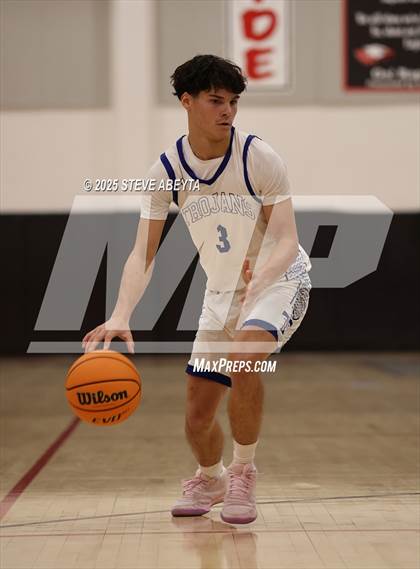 Thumbnail 3 in Douglas County vs Fountain-Fort Carson (Titan-Raptor Classic) photogallery.