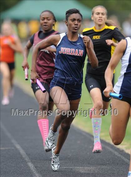 Thumbnail 3 in Bojangles Apex Lions Relays photogallery.
