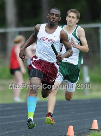 Thumbnail 3 in Bojangles Apex Lions Relays photogallery.