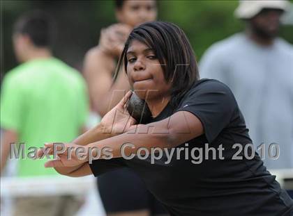 Thumbnail 3 in Bojangles Apex Lions Relays photogallery.