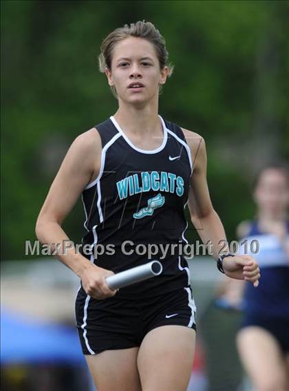 Thumbnail 1 in Bojangles Apex Lions Relays photogallery.
