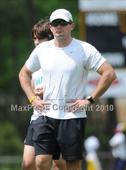 Thumbnail 3 in Bojangles Apex Lions Relays photogallery.