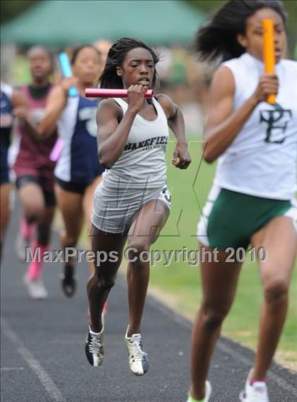 Thumbnail 1 in Bojangles Apex Lions Relays photogallery.