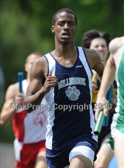 Thumbnail 2 in Bojangles Apex Lions Relays photogallery.