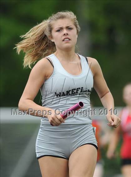 Thumbnail 1 in Bojangles Apex Lions Relays photogallery.