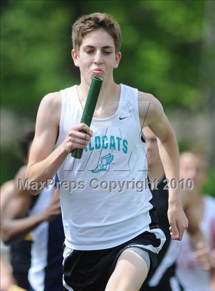 Thumbnail 2 in Bojangles Apex Lions Relays photogallery.