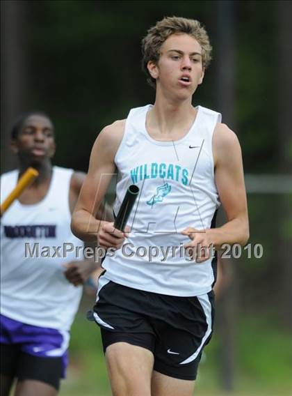 Thumbnail 3 in Bojangles Apex Lions Relays photogallery.