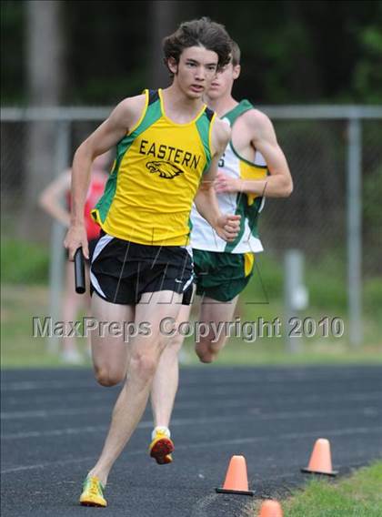 Thumbnail 2 in Bojangles Apex Lions Relays photogallery.