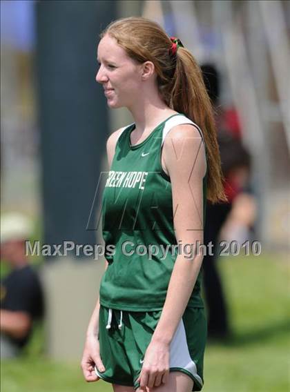 Thumbnail 2 in Bojangles Apex Lions Relays photogallery.