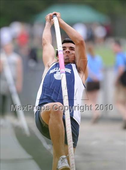 Thumbnail 1 in Bojangles Apex Lions Relays photogallery.