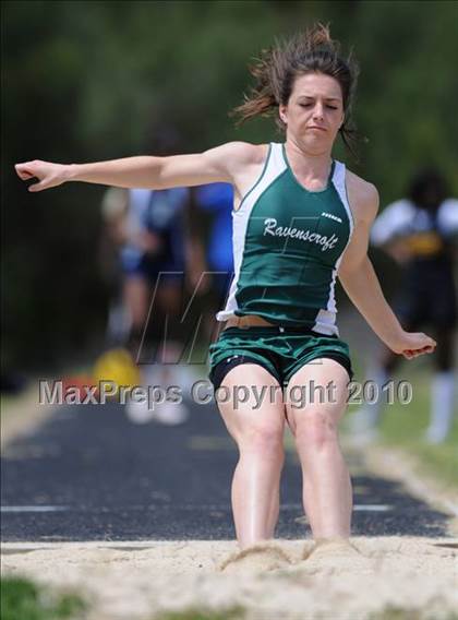 Thumbnail 2 in Bojangles Apex Lions Relays photogallery.