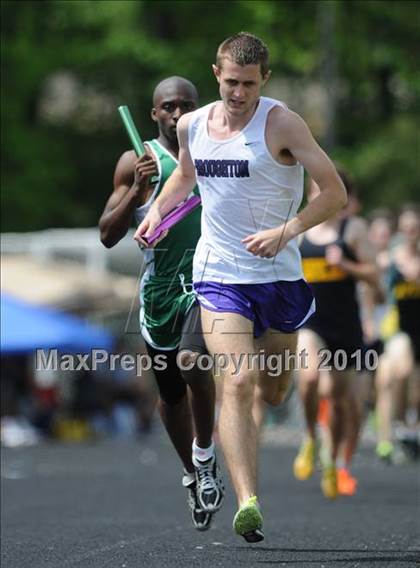 Thumbnail 1 in Bojangles Apex Lions Relays photogallery.