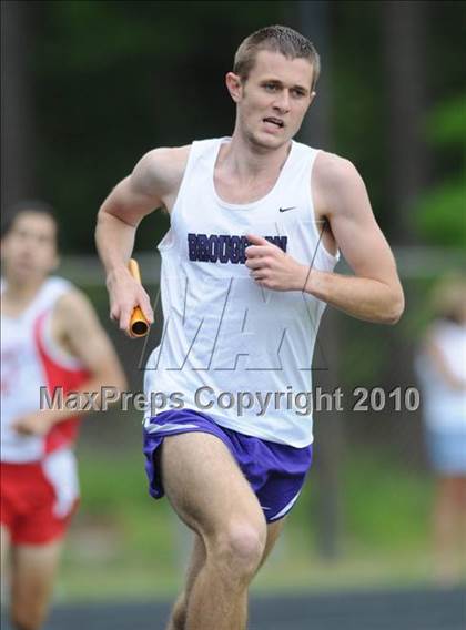 Thumbnail 1 in Bojangles Apex Lions Relays photogallery.