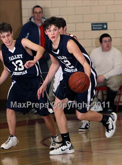 Thumbnail 2 in Valley Christian @ Lourdes photogallery.