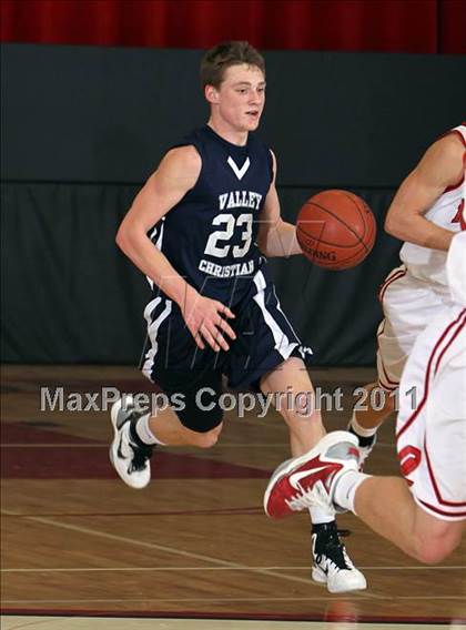 Thumbnail 2 in Valley Christian @ Lourdes photogallery.