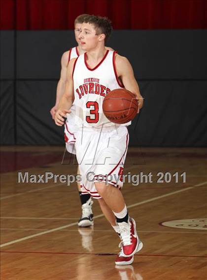 Thumbnail 2 in Valley Christian @ Lourdes photogallery.