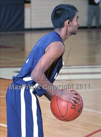 Thumbnail 2 in Valley Christian @ Lourdes photogallery.