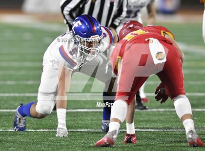 Thumbnail 3 in Folsom vs. Cathedral Catholic (CIF State D1-AA Final) photogallery.