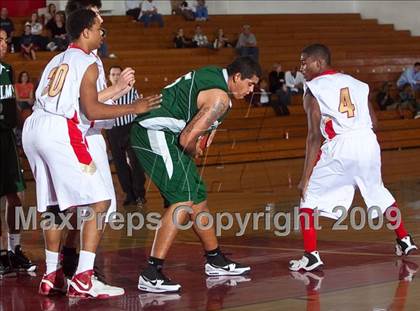 Thumbnail 2 in Twentynine Palms vs. Hemet (Palm Springs Winter Classic) photogallery.