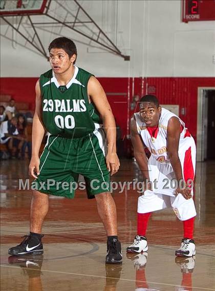 Thumbnail 1 in Twentynine Palms vs. Hemet (Palm Springs Winter Classic) photogallery.