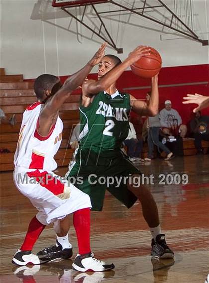 Thumbnail 2 in Twentynine Palms vs. Hemet (Palm Springs Winter Classic) photogallery.