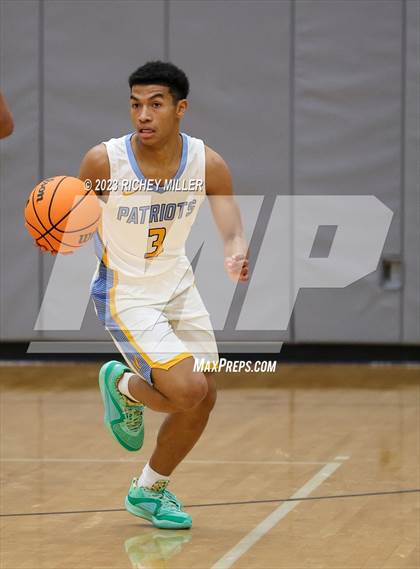 Thumbnail 1 in Douglass vs. Putnam City West (Hoopin on the Hill) photogallery.