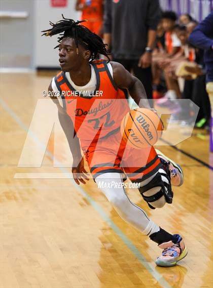 Thumbnail 3 in Douglass vs. Putnam City West (Hoopin on the Hill) photogallery.