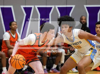 Thumbnail 3 in Douglass vs. Putnam City West (Hoopin on the Hill) photogallery.