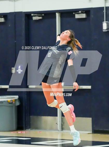 Thumbnail 2 in JV: Chatfield @ Columbine photogallery.