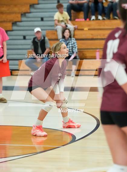 Thumbnail 1 in JV: Chatfield @ Columbine photogallery.