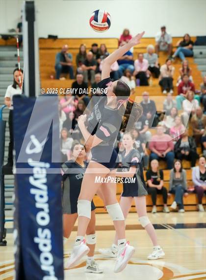 Thumbnail 1 in JV: Chatfield @ Columbine photogallery.