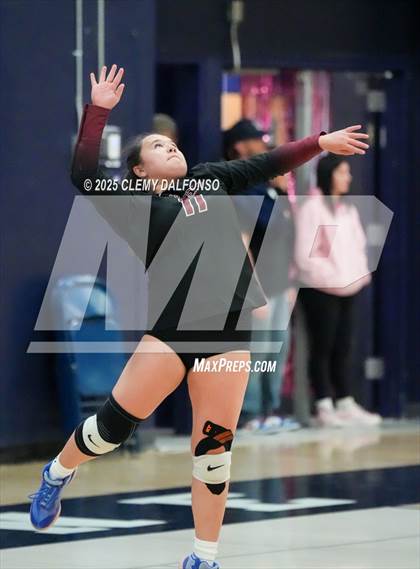 Thumbnail 2 in JV: Chatfield @ Columbine photogallery.