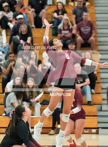 Thumbnail 2 in JV: Chatfield @ Columbine photogallery.