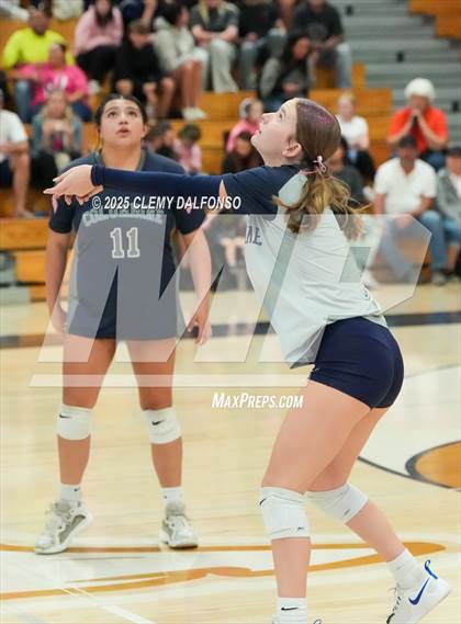 Thumbnail 3 in JV: Chatfield @ Columbine photogallery.