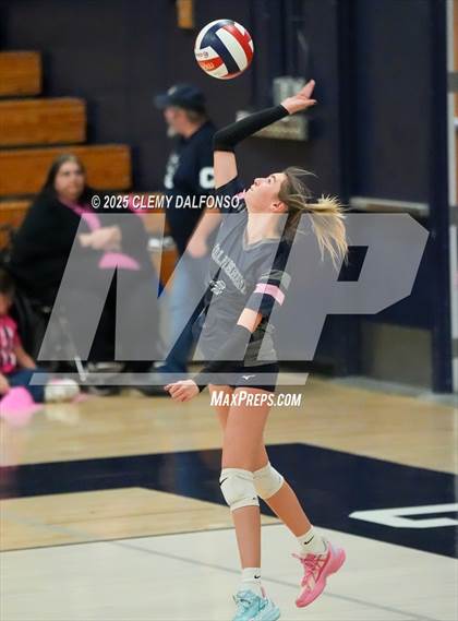 Thumbnail 3 in JV: Chatfield @ Columbine photogallery.